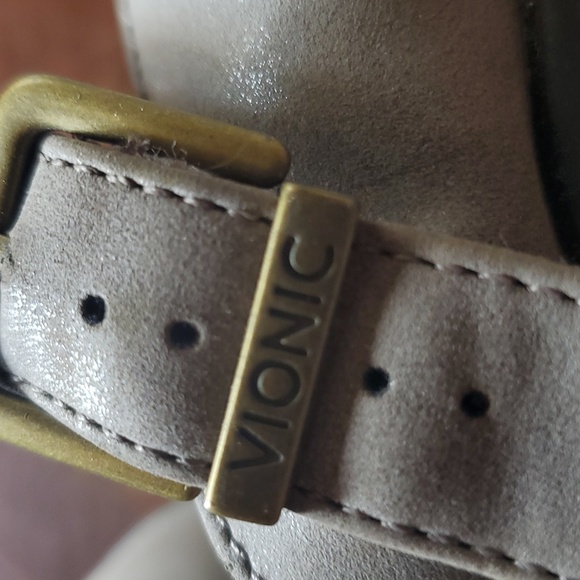 Vionic clogs - Picture 5 of 7